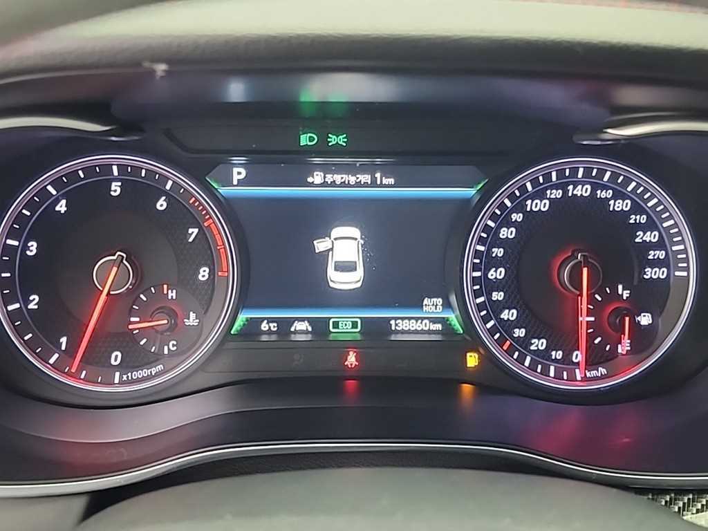 Genesis G70 - Vista 6