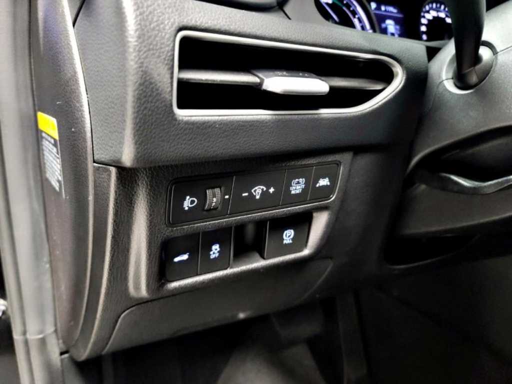 HYUNDAI Sonata - Vista 11