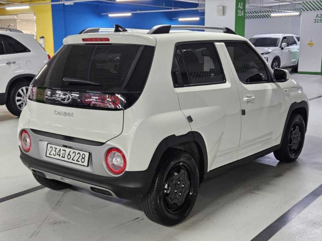 HYUNDAI Casper - Vista 5