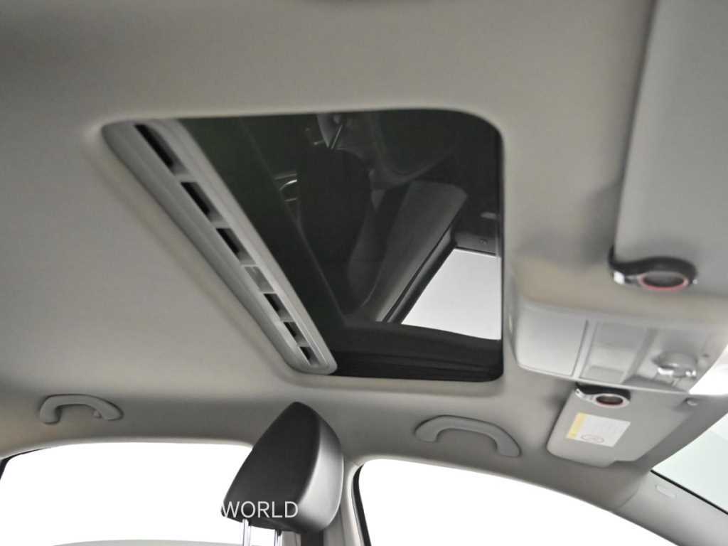 Volkswagen Passat 2018 Blanco - Importación desde Corea - HF Imports Iquique - Foto 19