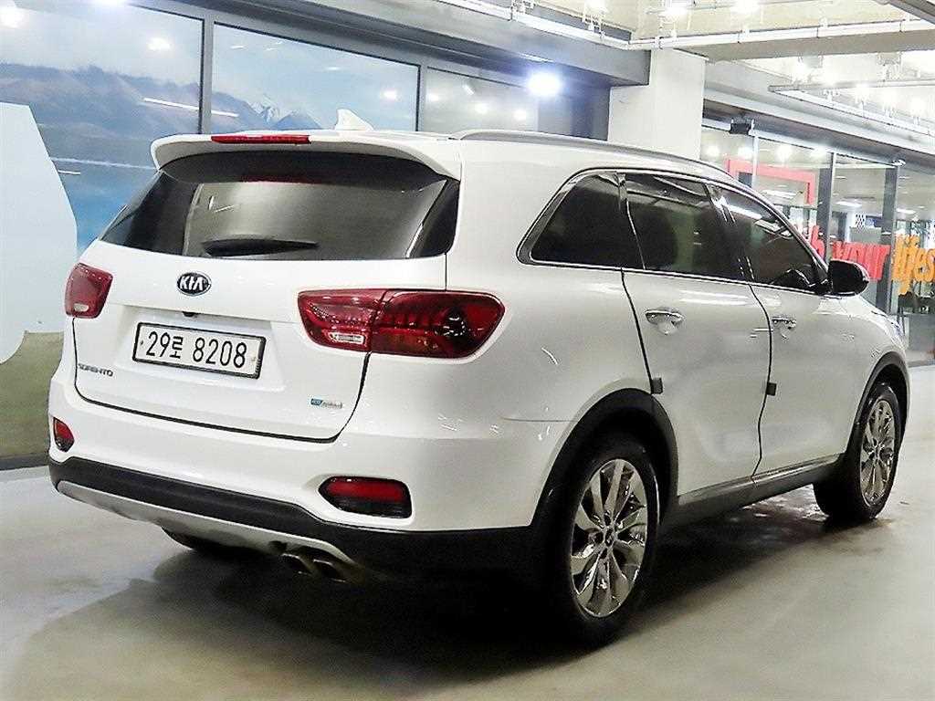 KIA Sorento - Vista 4