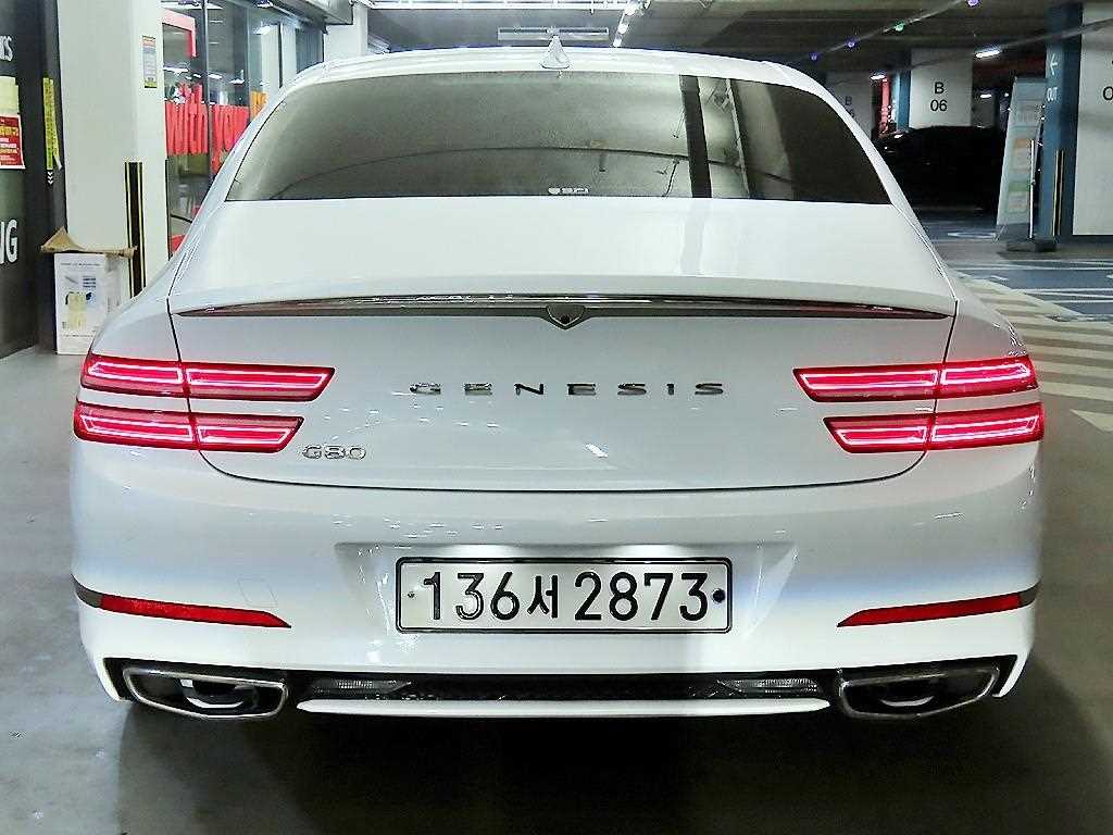 Genesis G80 - Vista 5