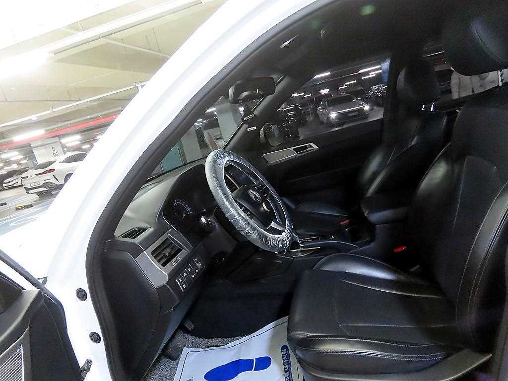 Ssangyong Rexton - Vista 6