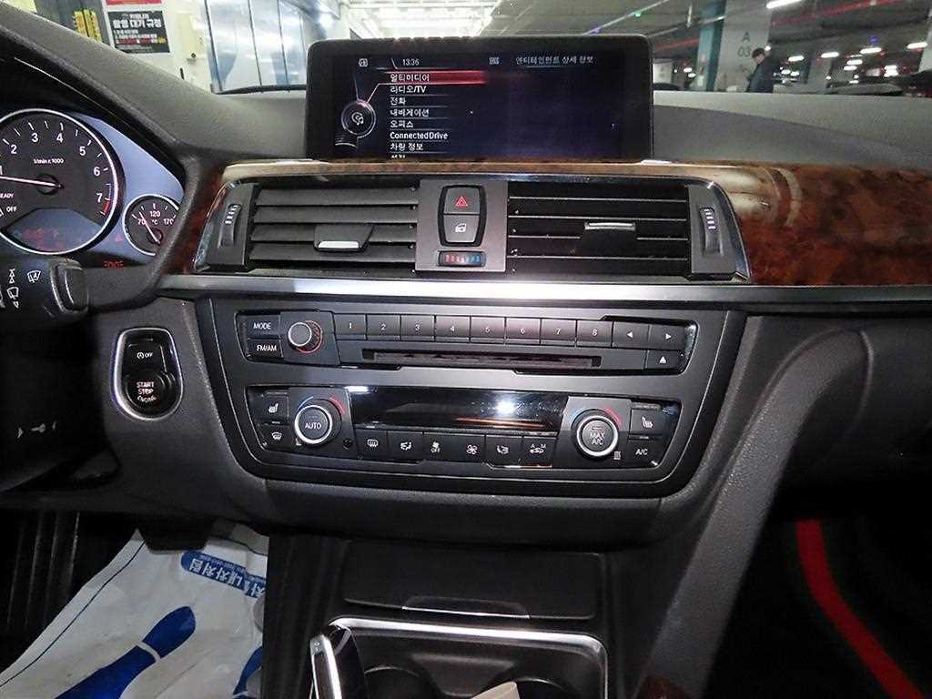 BMW 3 series - Vista 11