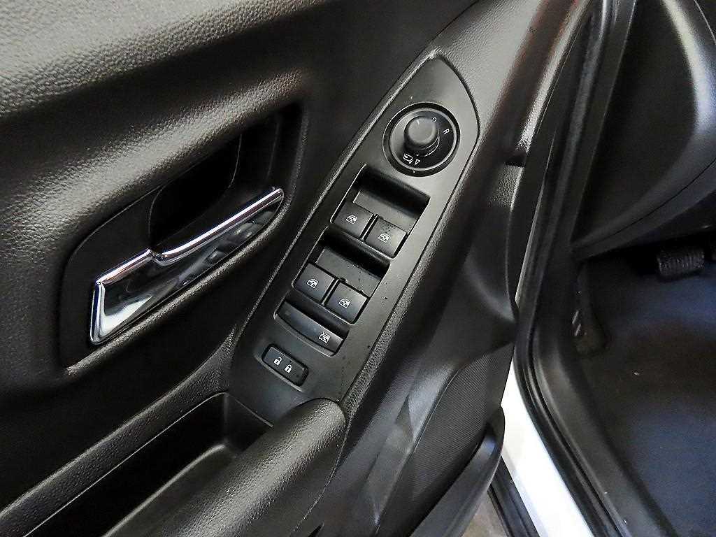 Chevrolet Trax 2018 Blanco - Importación desde Corea - HF Imports Iquique - Foto 13