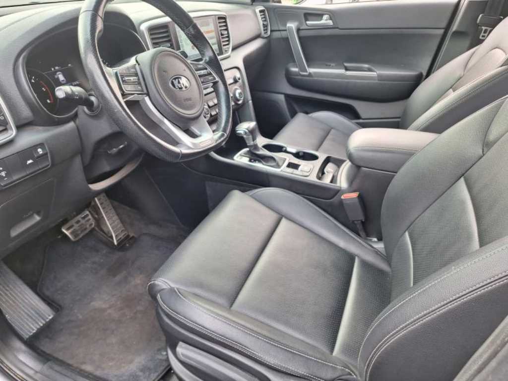 KIA Sportage - Vista 5