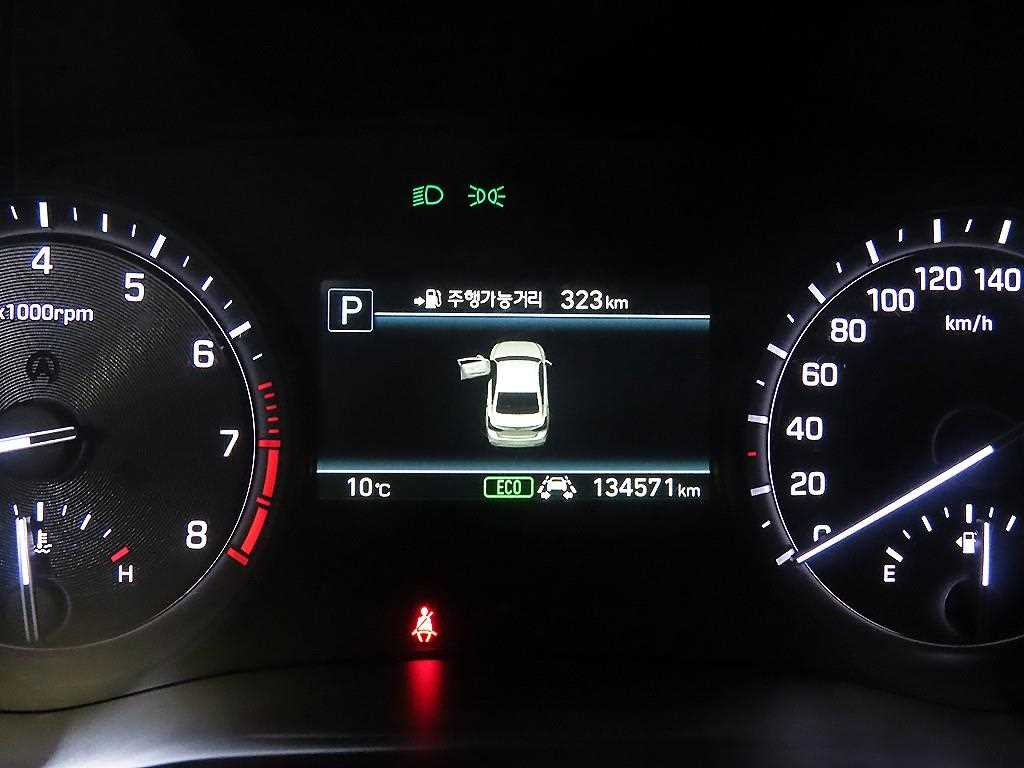 Genesis G80 - Vista 9