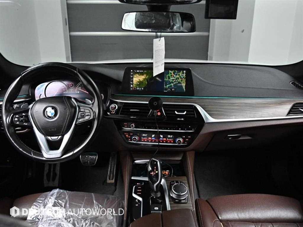 BMW 5 Series - Vista 7
