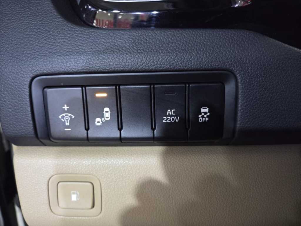 KIA Carnival 2018 - Importación desde Corea - HF Imports Iquique - Foto 18