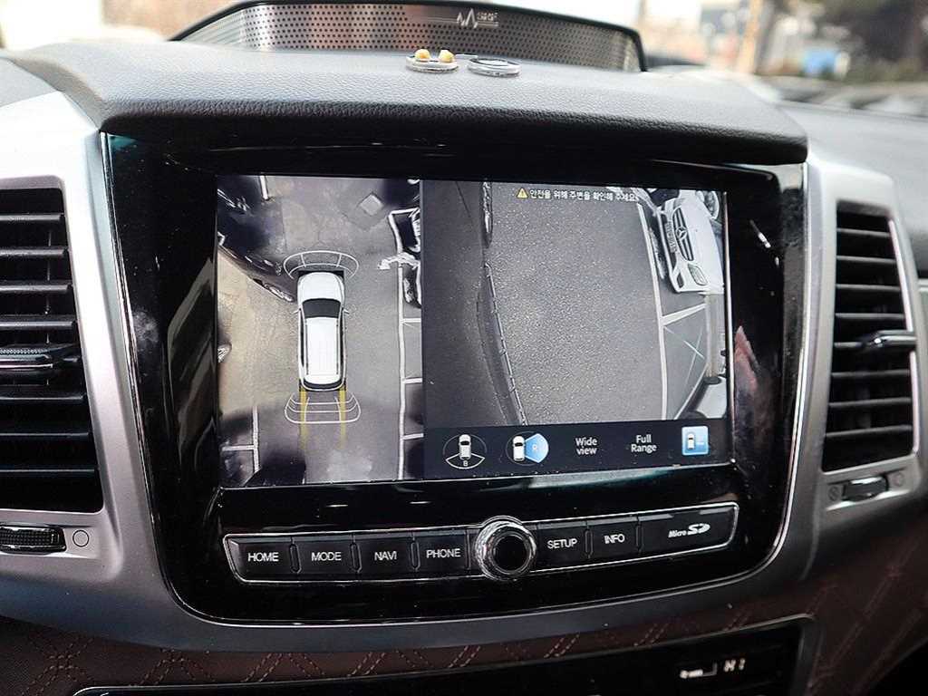 Ssangyong Rexton - Vista 12