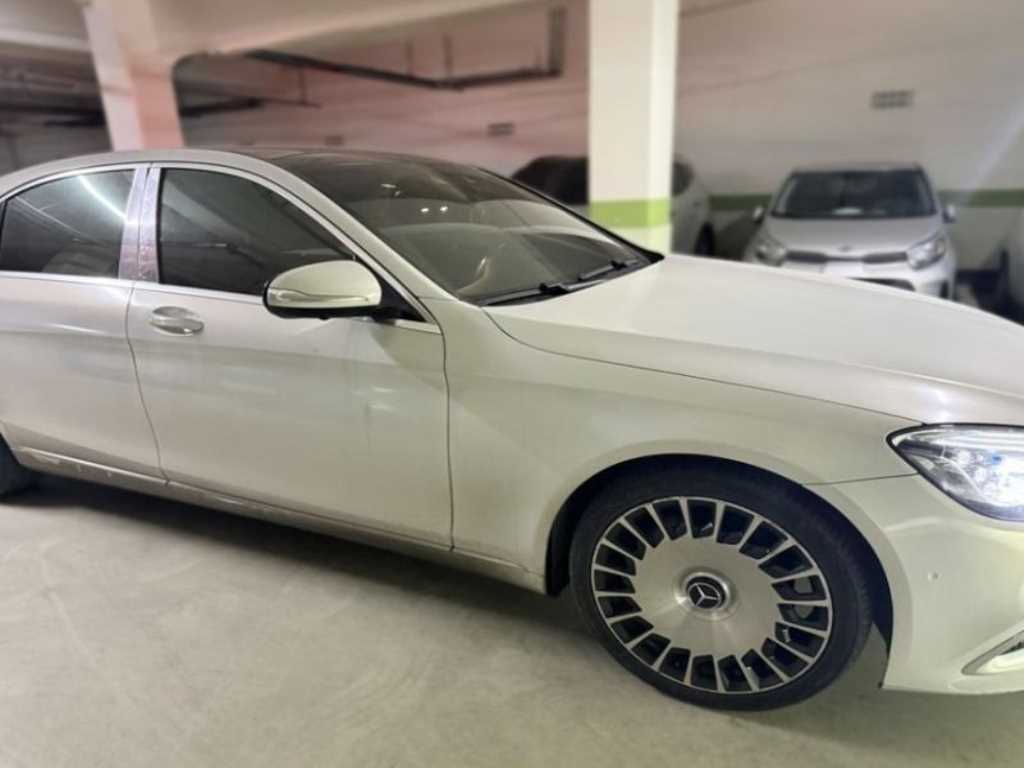 Mercedes Benz S Class - Vista 3