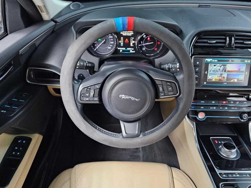Jaguar XE 2016 Negro - Importación desde Corea - HF Imports Iquique - Foto 13