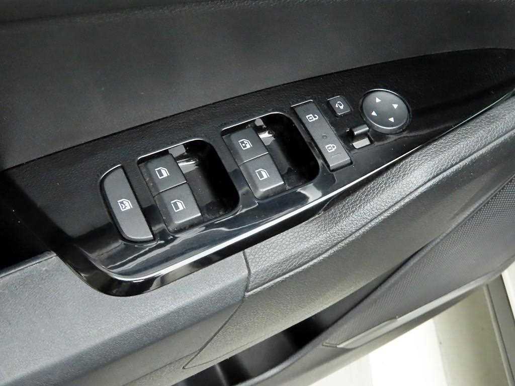 KIA Sportage - Vista 12