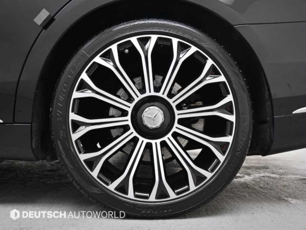 Mercedes Benz S Class - Vista 5