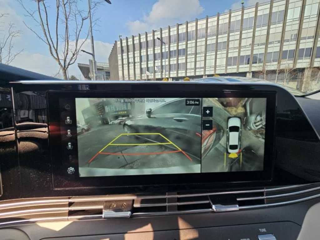 HYUNDAI Grandeur - Vista 10