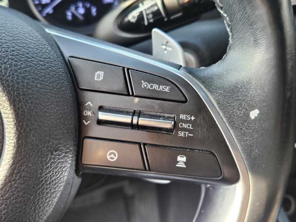 HYUNDAI Sonata - Vista 4