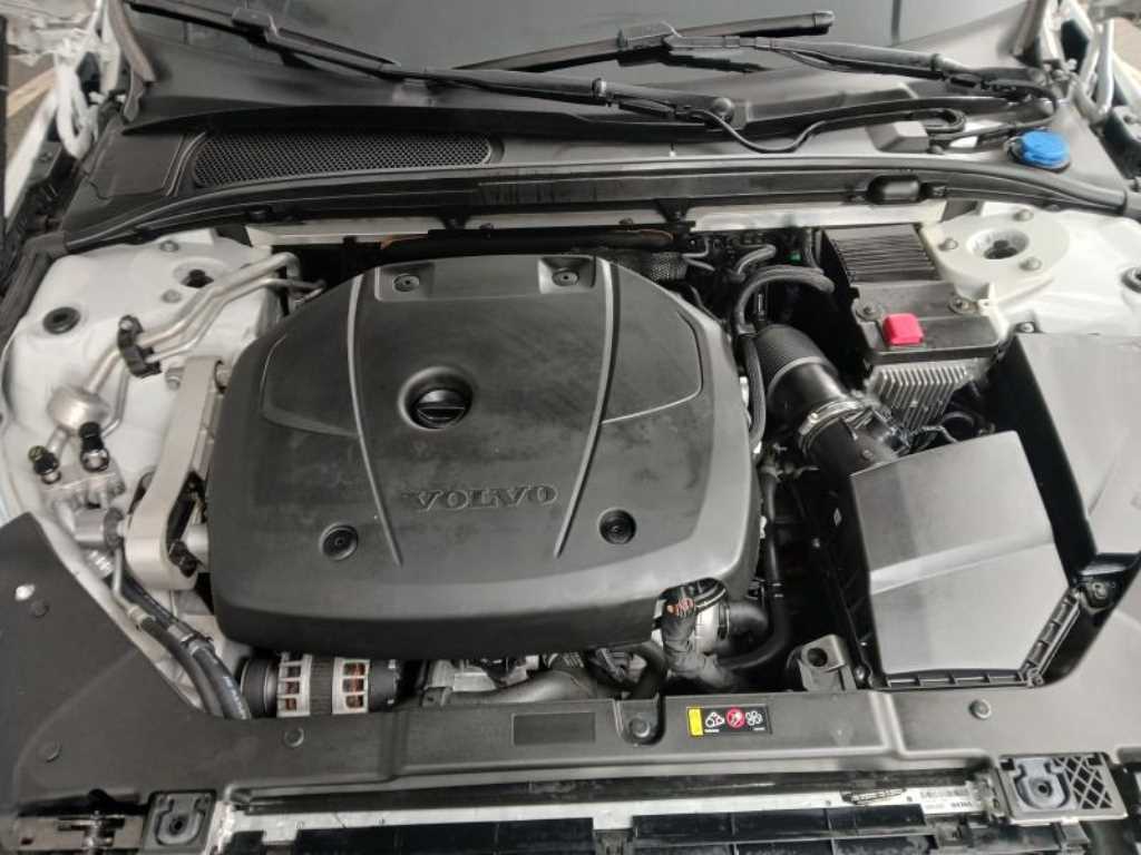 Volvo S60 2020 Blanco - Importación desde Corea - HF Imports Iquique - Foto 19