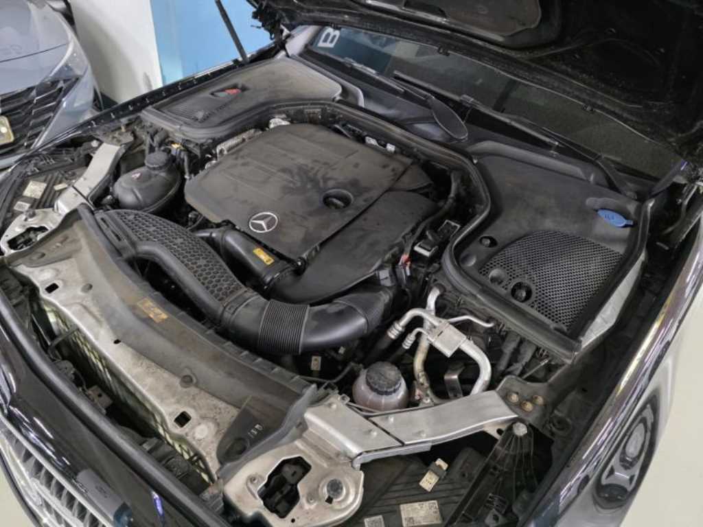 Mercedes Benz E class 2022 Negro - Importación desde Corea - HF Imports Iquique - Foto 20