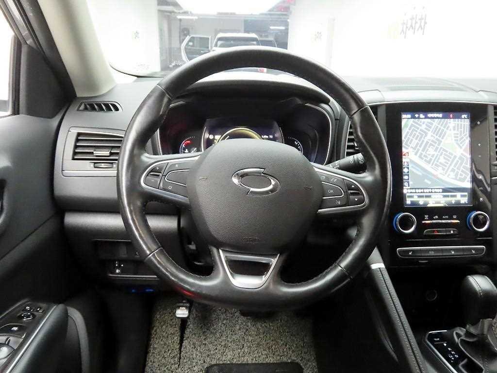 SAMSUNG QM6 - Vista 10