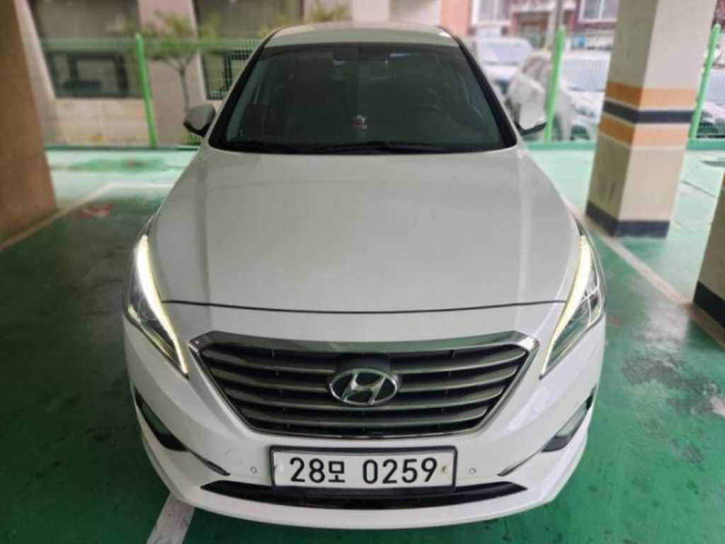 HYUNDAI Sonata 2017 Blanco - Importación desde Corea - HF Imports Iquique - Foto 1
