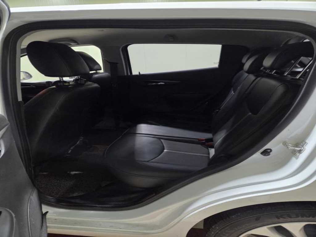 Chevrolet Spark - Vista 5