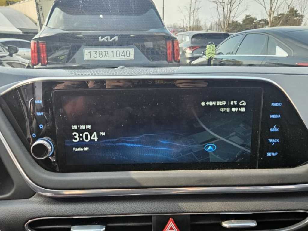 HYUNDAI Sonata - Vista 8