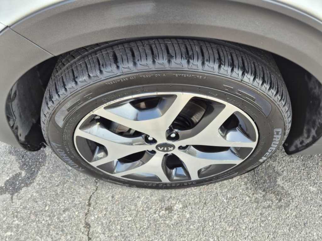 KIA Sportage - Vista 11