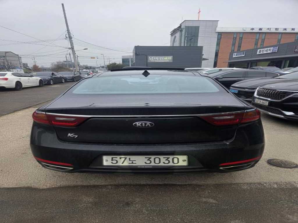 KIA K7 - Vista 3