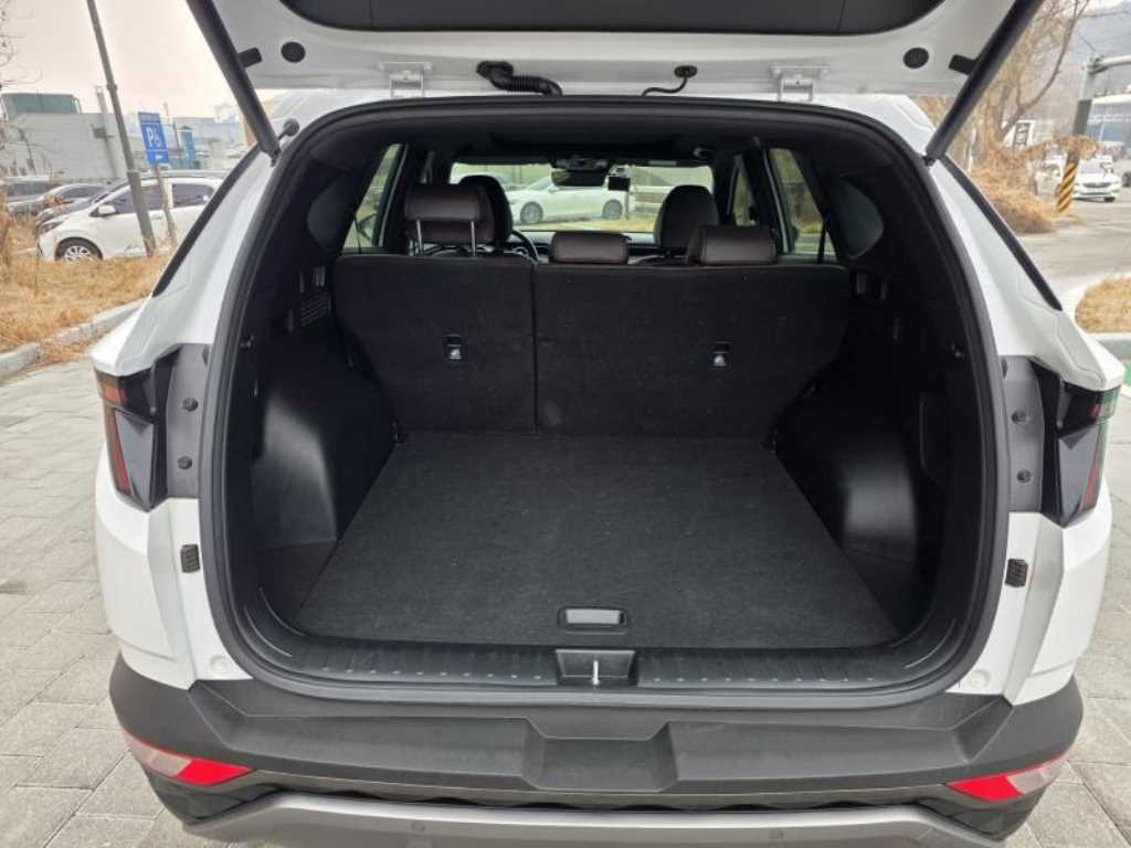 HYUNDAI Tucson - Vista 5