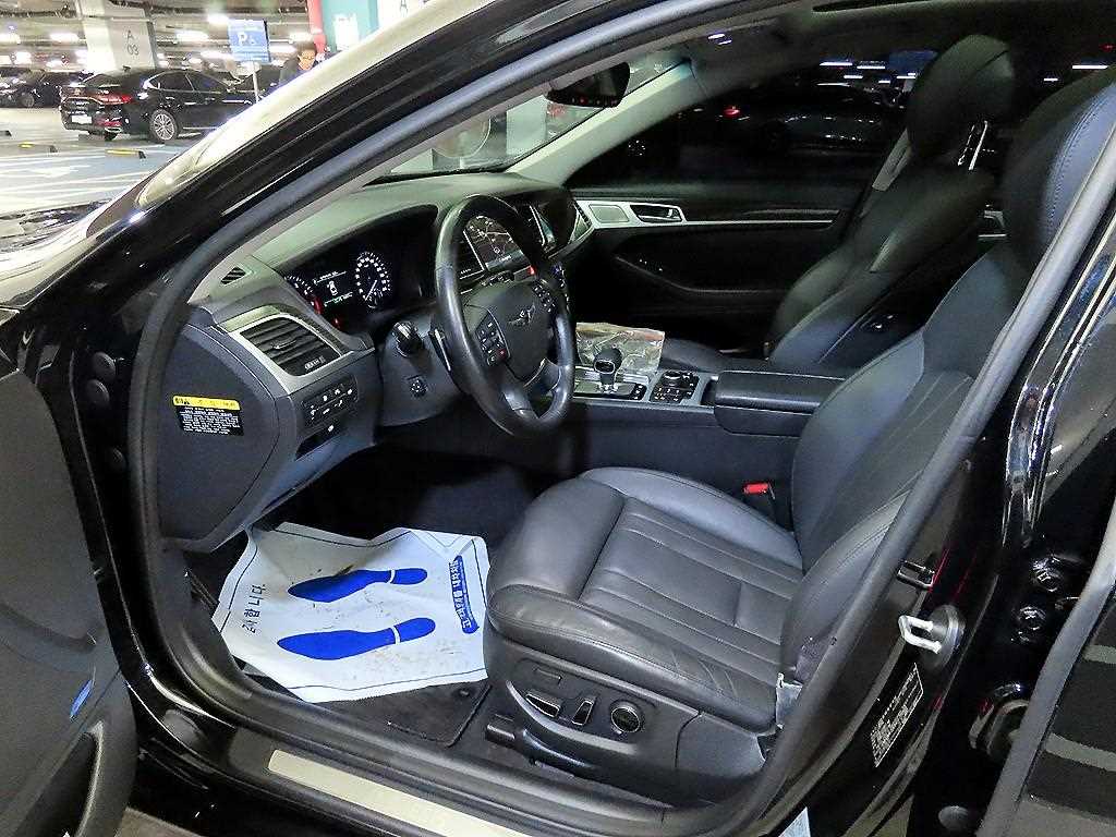 Genesis G80 - Vista 6