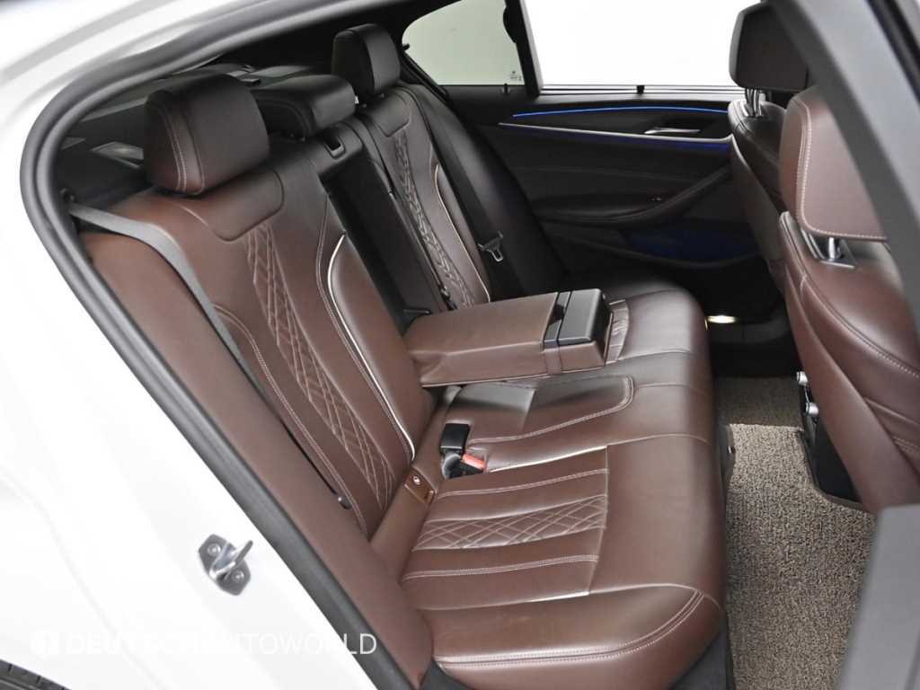 BMW 5 Series - Vista 12