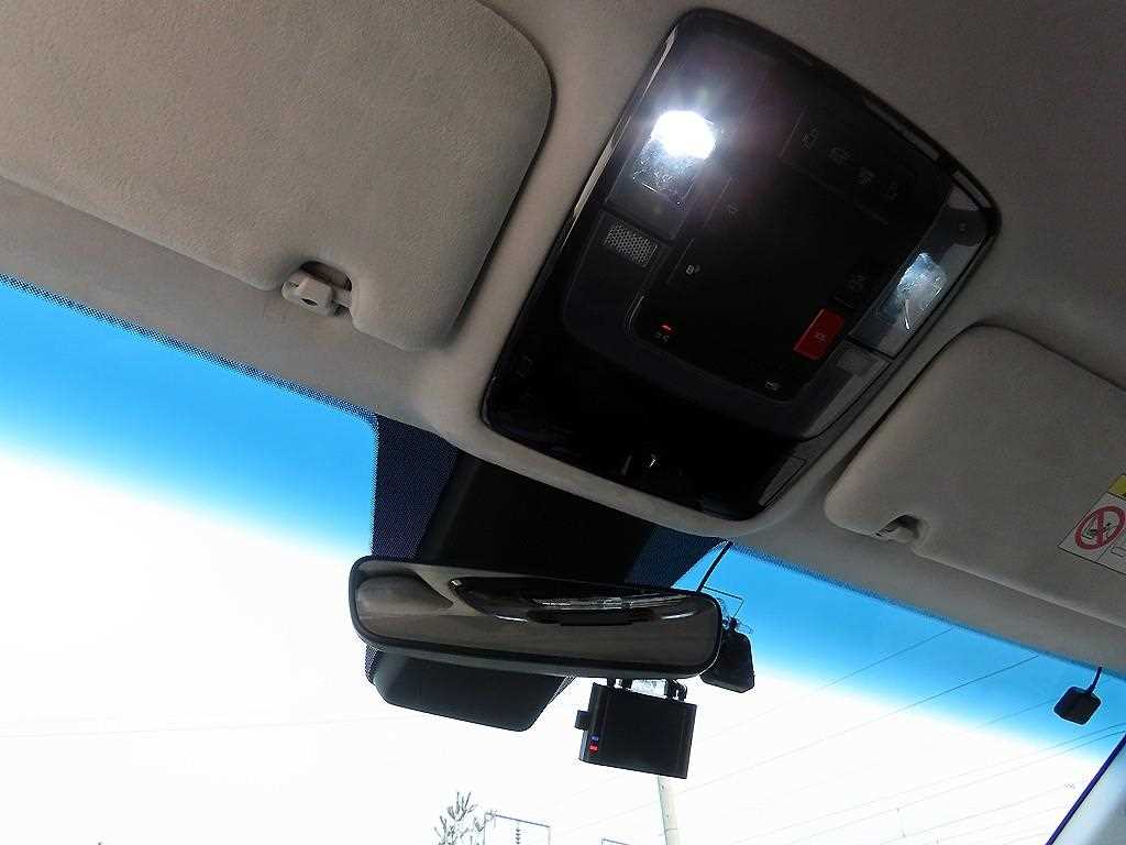 HYUNDAI Staria 2022 Negro - Importación desde Corea - HF Imports Iquique - Foto 15