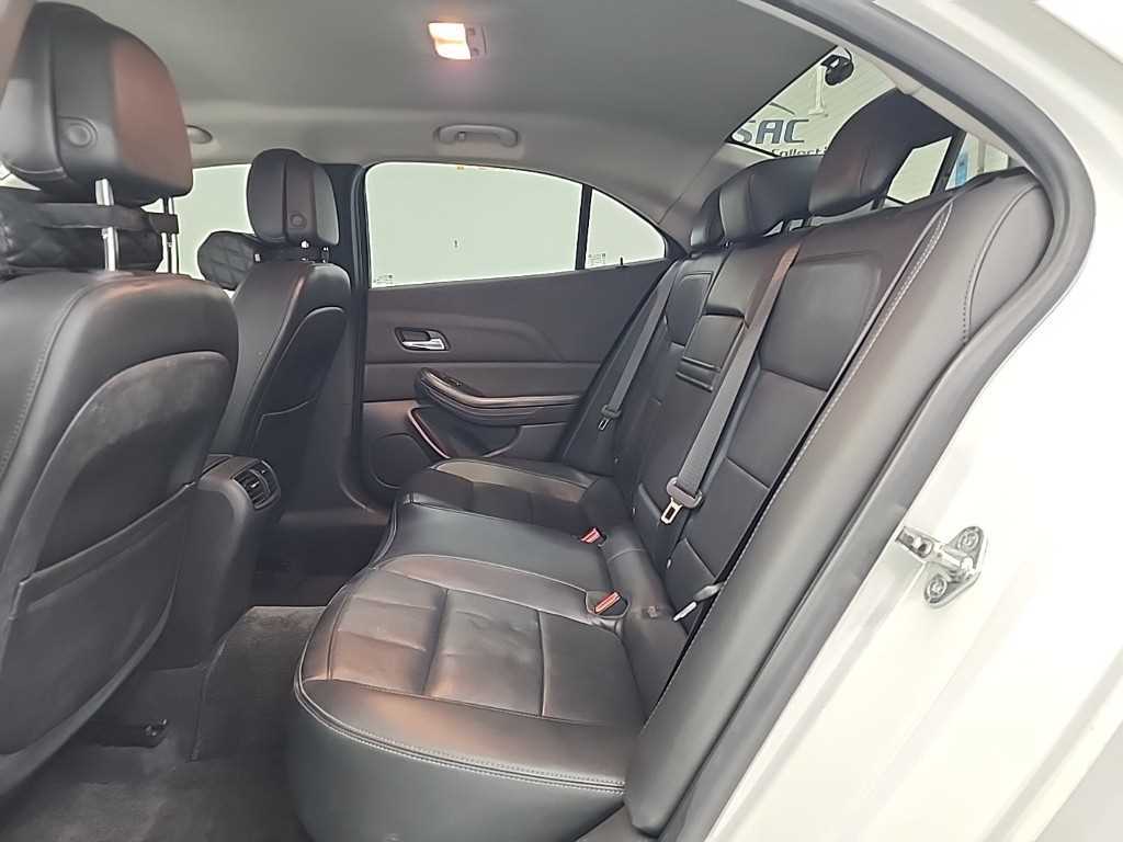 Chevrolet Malibu - Vista 12