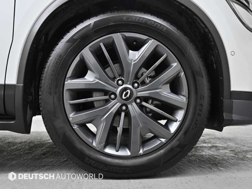 SAMSUNG QM6 - Vista 5