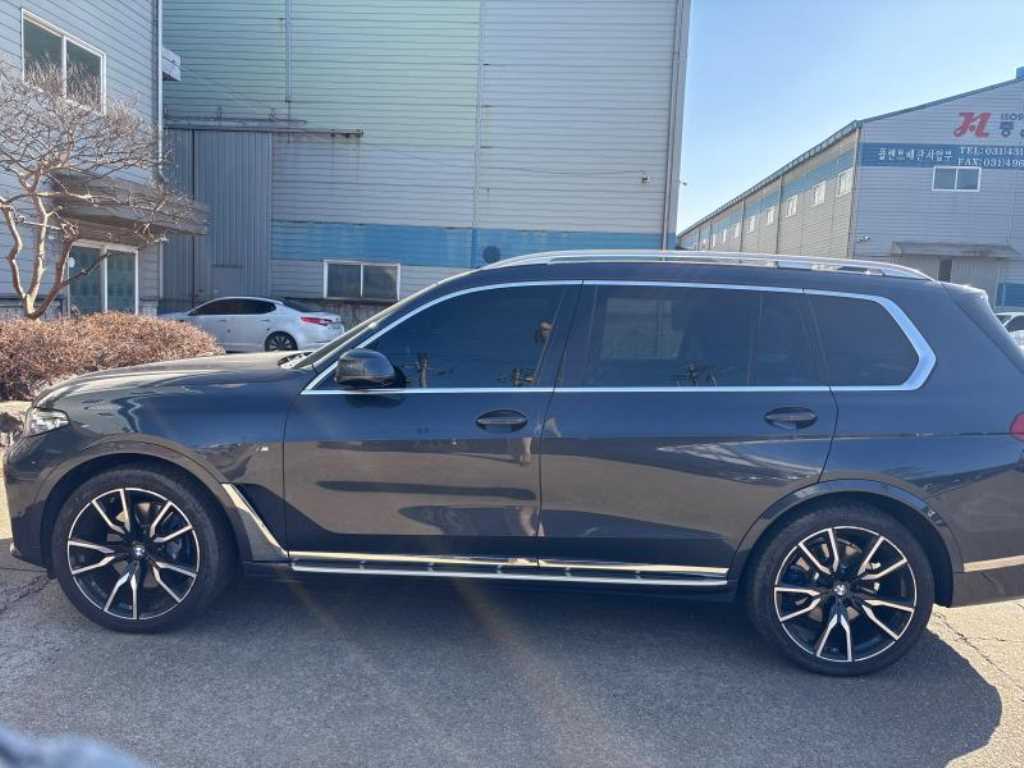 BMW X7 - Vista 2
