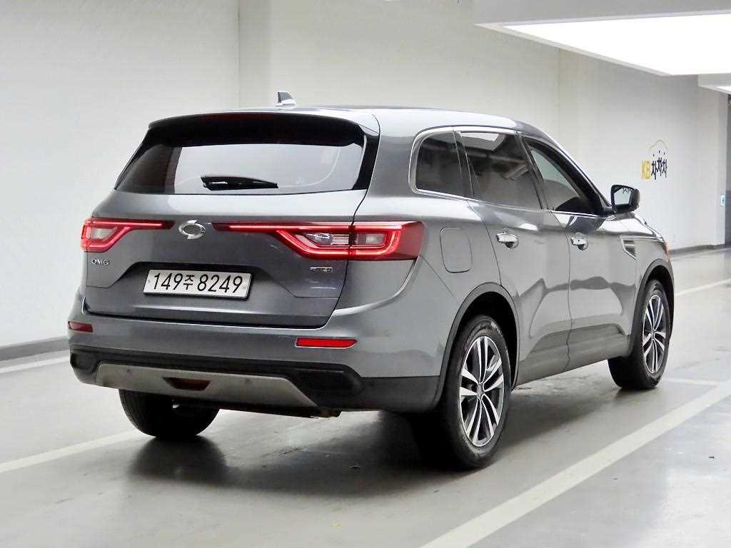 SAMSUNG QM6 - Vista 4