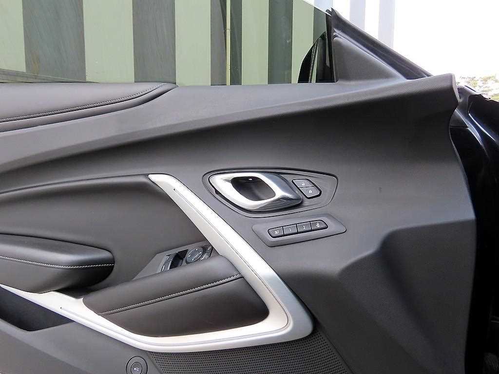 Chevrolet Camaro - Vista 12