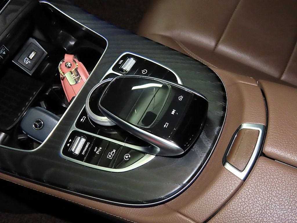 Mercedes Benz E class 2020 Negro - Importación desde Corea - HF Imports Iquique - Foto 13