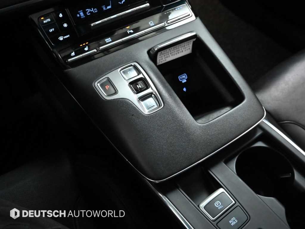 HYUNDAI Grandeur - Vista 9