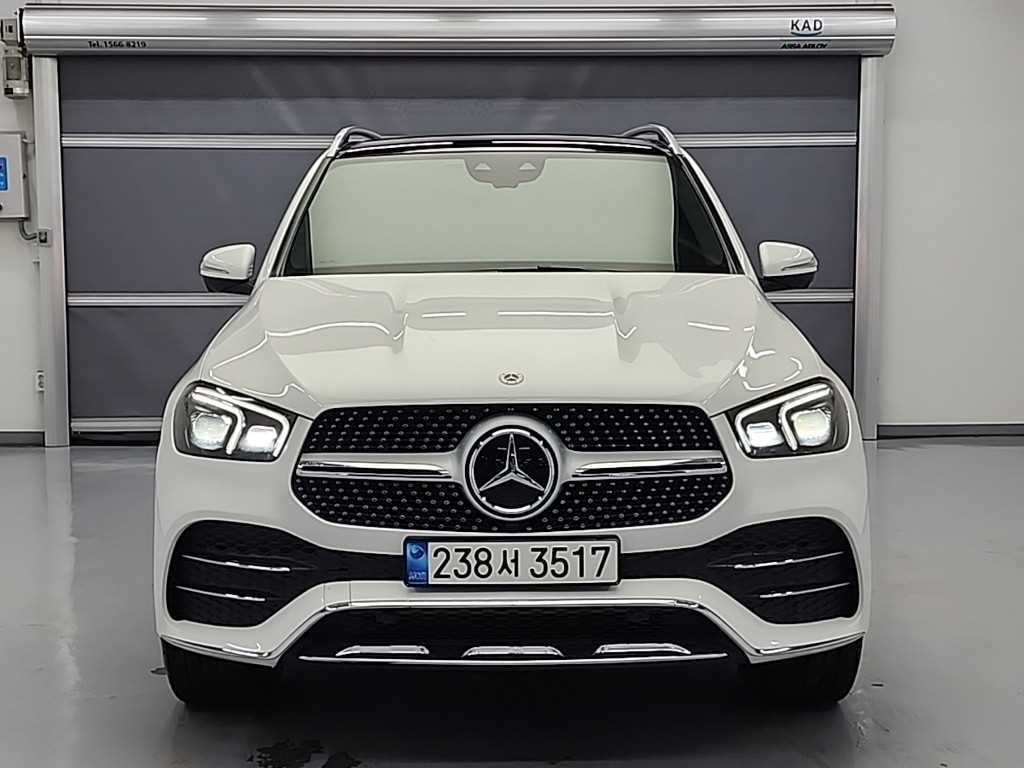 Mercedes Benz GLE Class - Vista 2