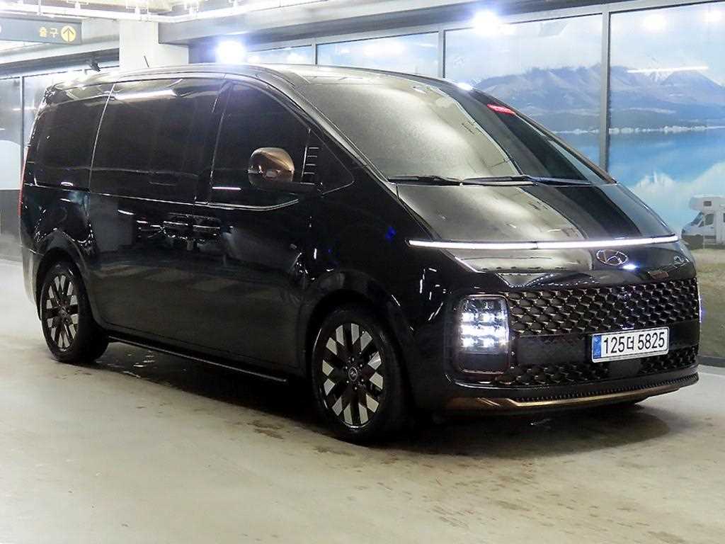 HYUNDAI Staria 2022 Negro - Importación desde Corea - HF Imports Iquique - Foto 1