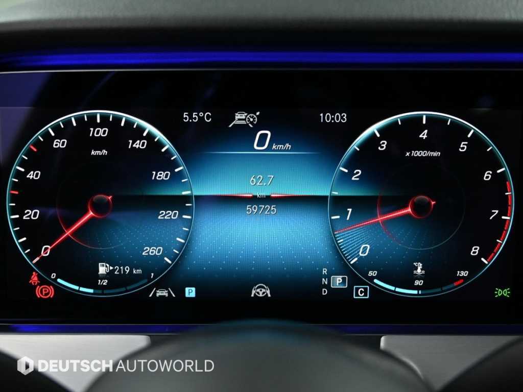 Mercedes Benz E class - Vista 8