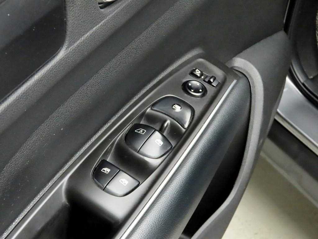 SAMSUNG QM6 - Vista 11