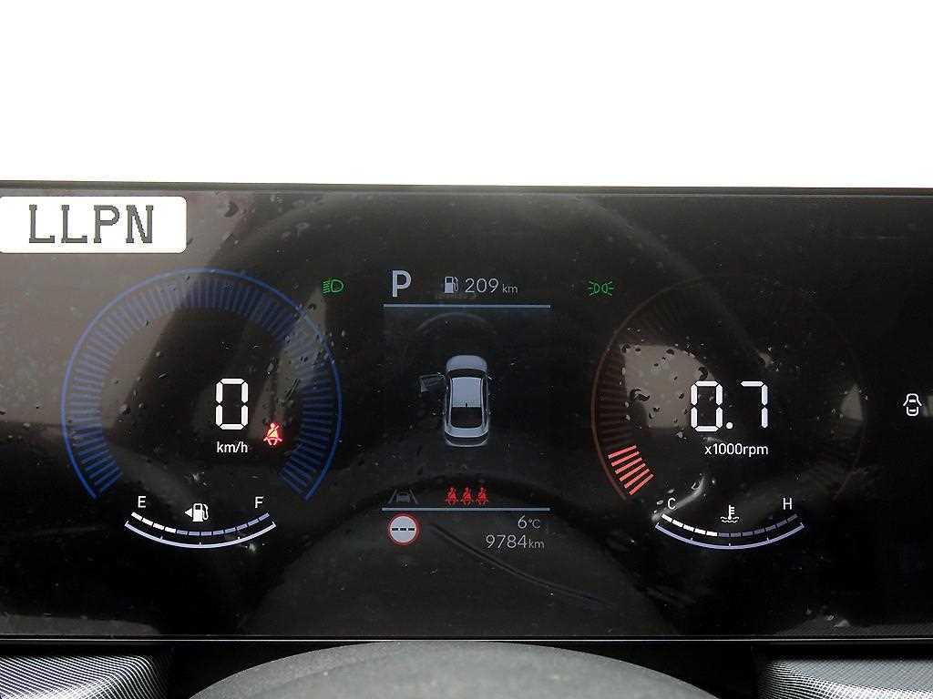 HYUNDAI Sonata - Vista 12