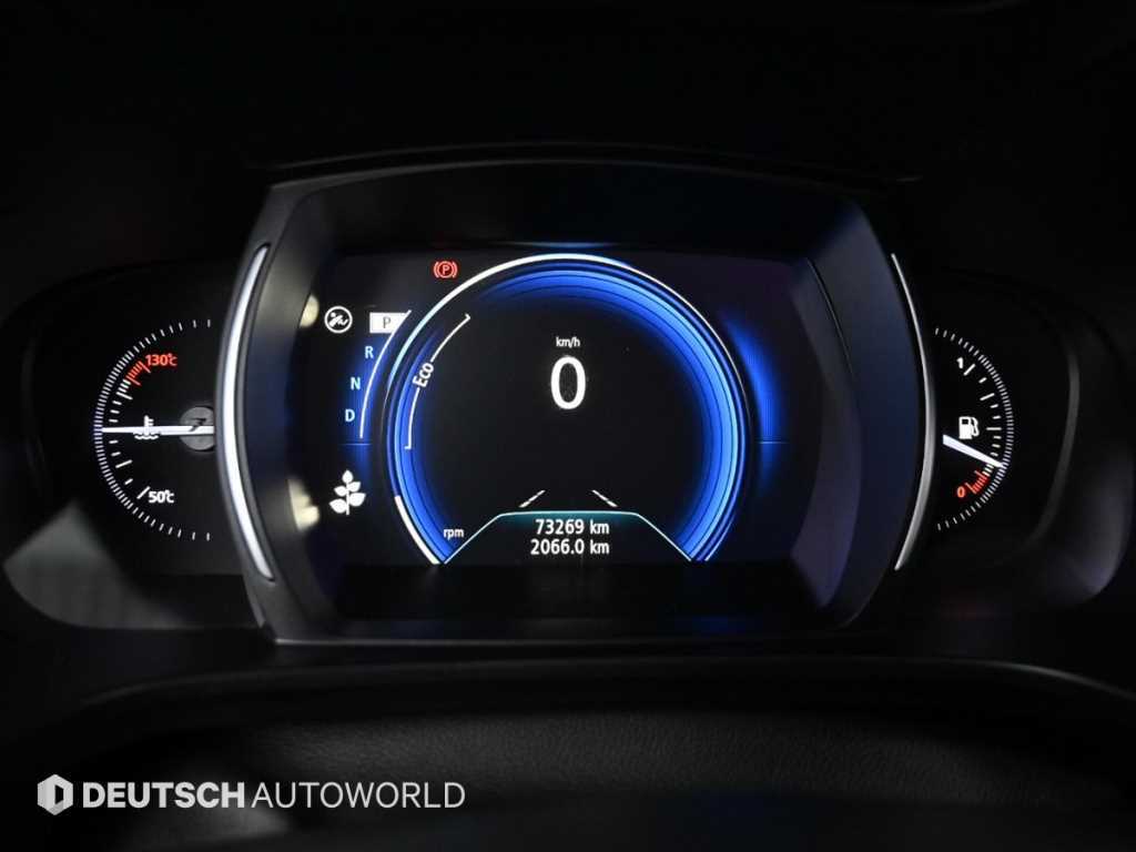 SAMSUNG QM6 - Vista 8