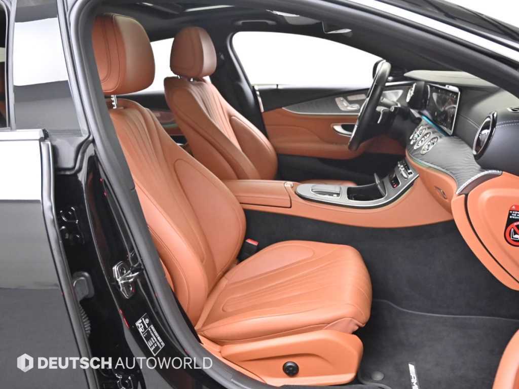 Mercedes Benz CLS Class - Vista 10