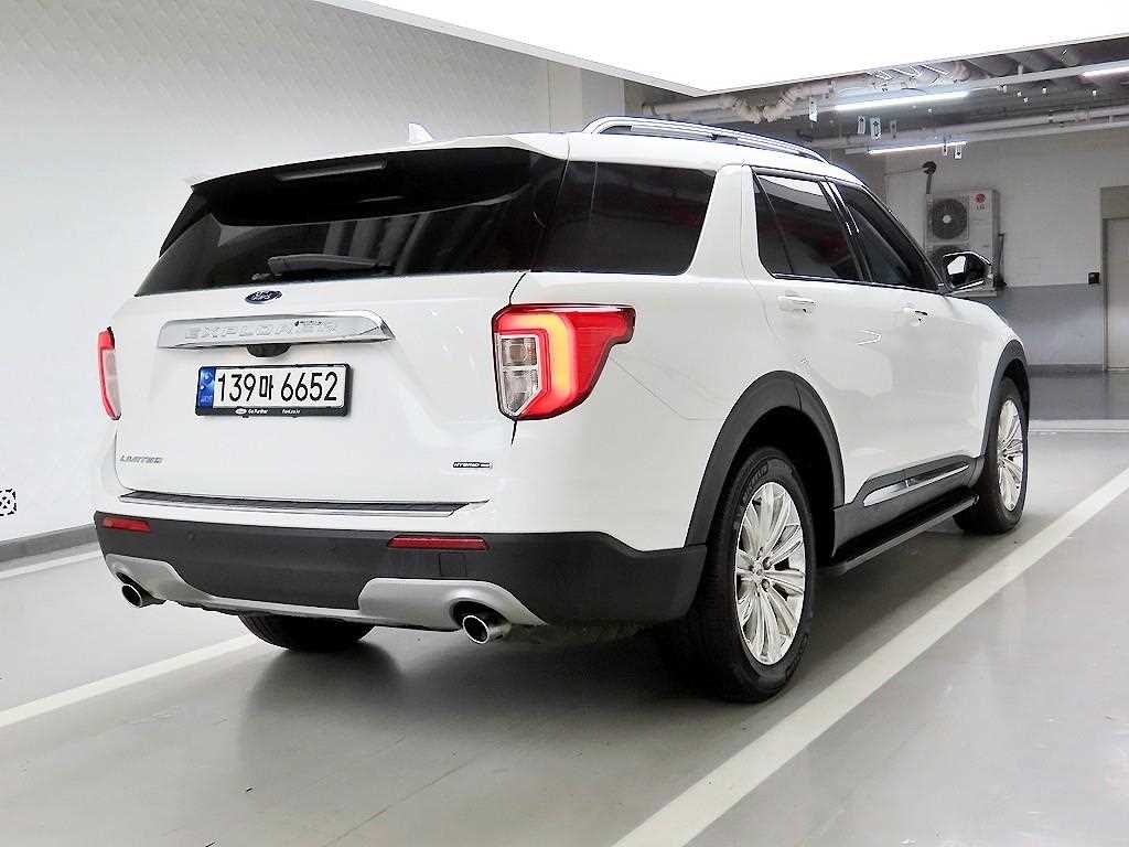 Ford Explorer - Vista 4