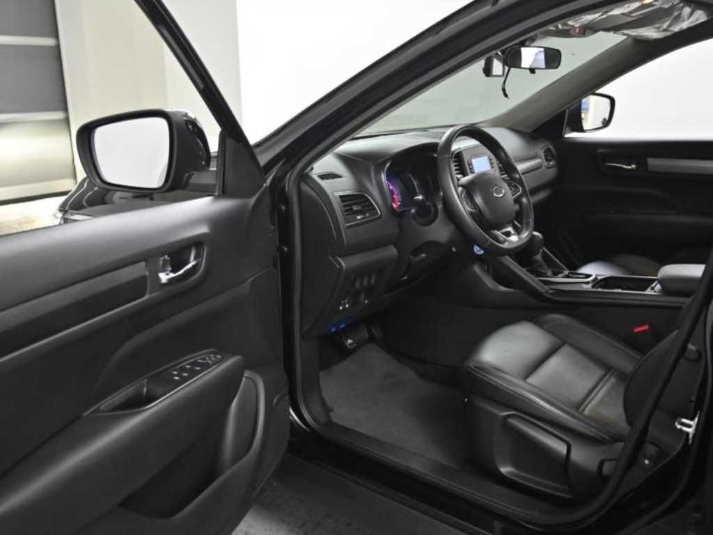 SAMSUNG QM6 - Vista 11