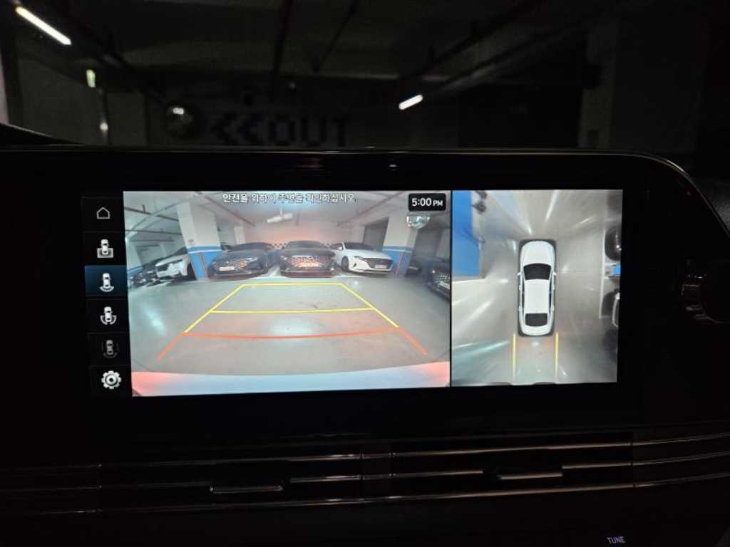 HYUNDAI Grandeur - Vista 10