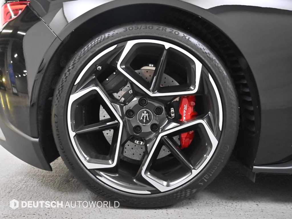 Maserati MC20 - Vista 5